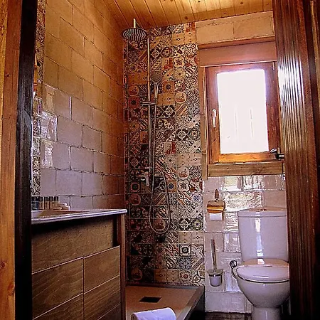 Del En Temporada Incluye Acceso Piscina 2 Columnas! 샬레 코르도바