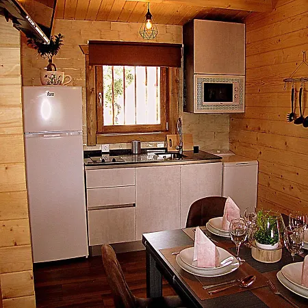 Del En Temporada Incluye Acceso Piscina 2 Columnas! 코르도바