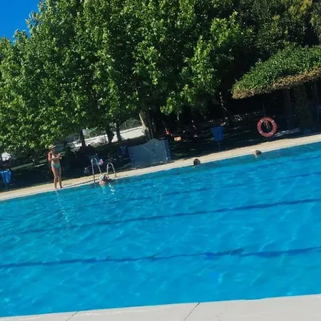 Del Incluye Acceso Piscina 2 Columnas *