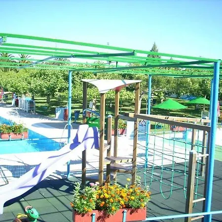 Del Incluye Acceso Piscina 2 Columnas Chalet *