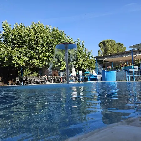 Chalet Del Incluye Acceso Piscina 2 Columnas *