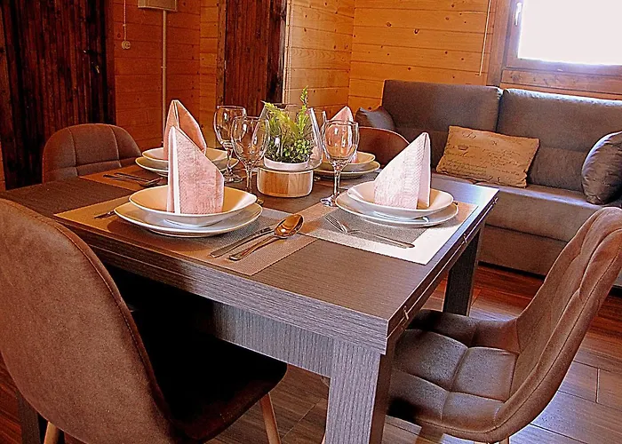 Del En Temporada Incluye Acceso Piscina 2 Columnas!